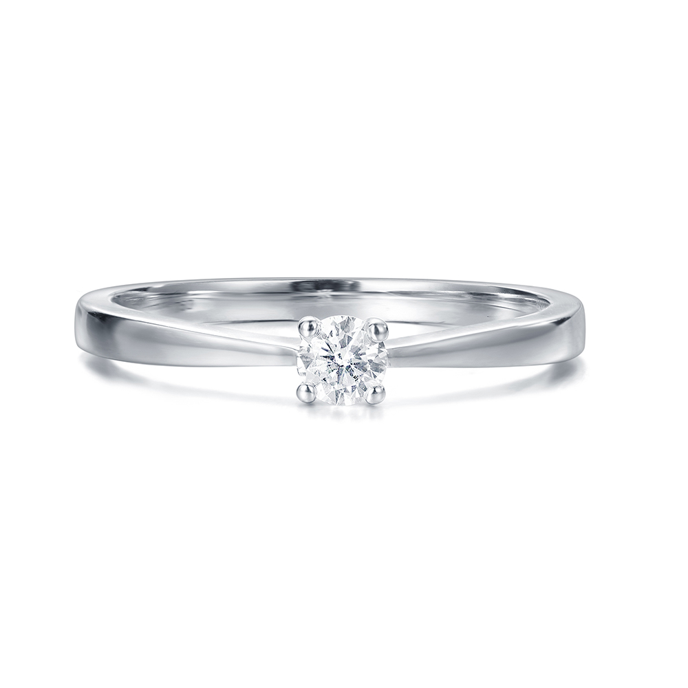Petite Round Brlliant cut Engagement Ring