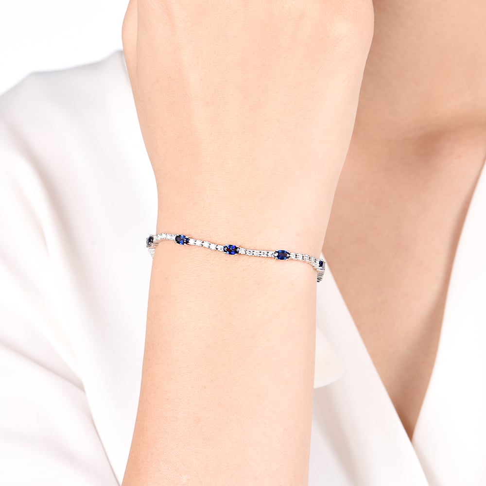 Blue Sapphire and Diamond Bracelet Temple & Grace AU