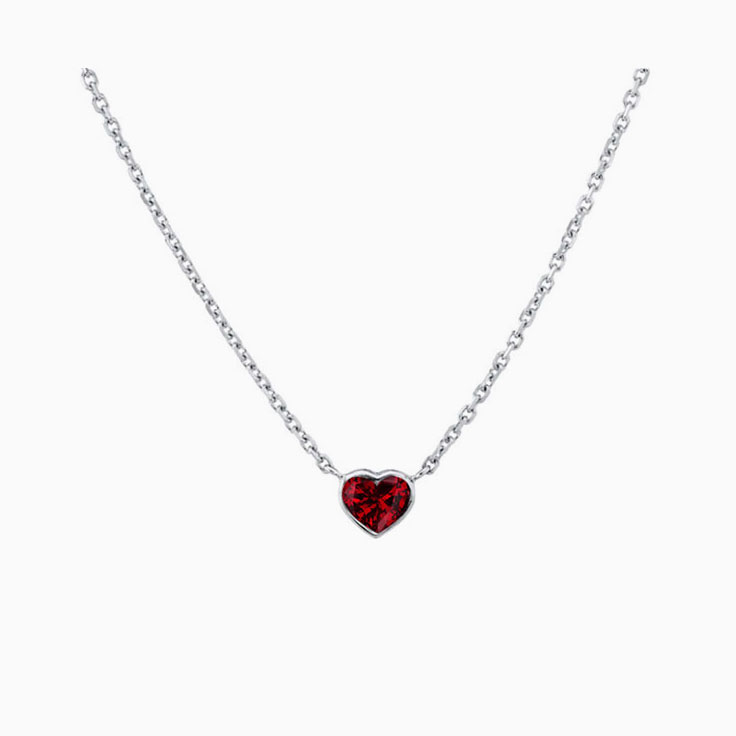 Heart necklace with Garnet