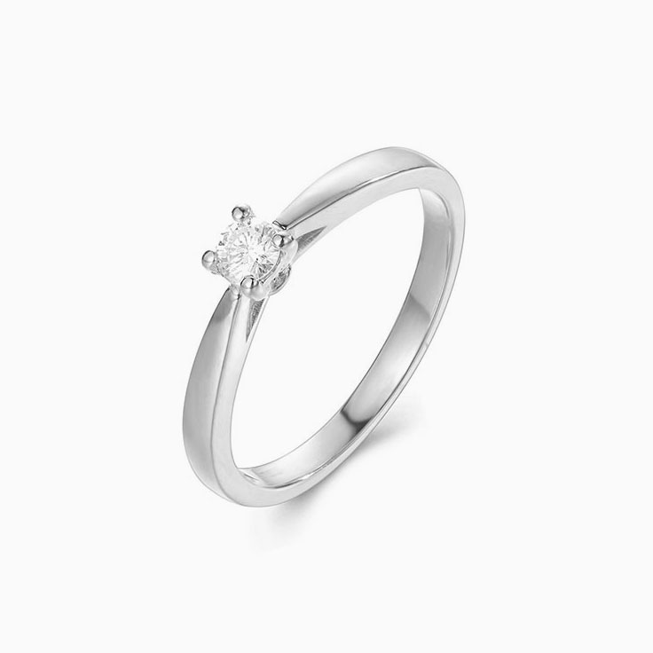 Petite Round Diamond Engagement ring